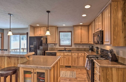 Sturgis House | Idyllic Sturgis Home w/Fire Pit & Large Deck!