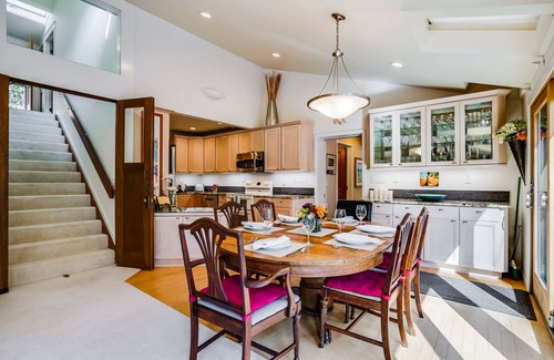 Lagunitas House | Idyllic NatureEstate, Pool, Jacuzi, PuttGreen, Gardens