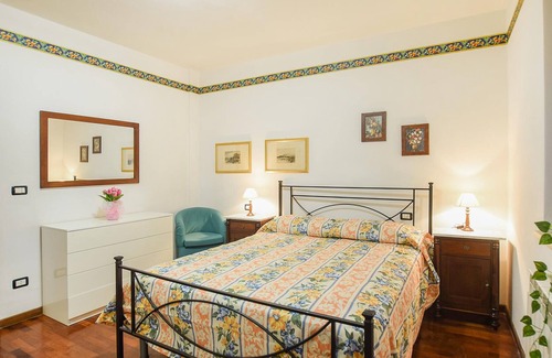 San Feliciano House | Idyllic vacation home on Lake Trasimeno in beautiful Umbria.