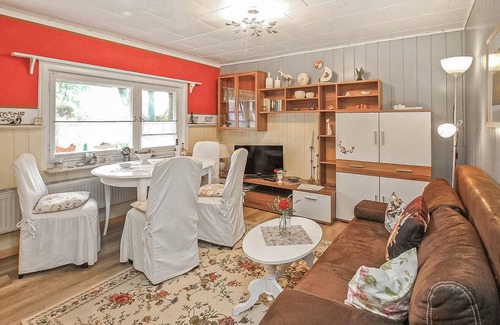 Meesiger Apartment | Idyllically and quietly situated, nestled in the lovingly landscaped garden on the owners' approx.