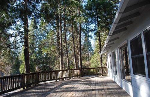 Bass Lake House | Idylwild-lake Area