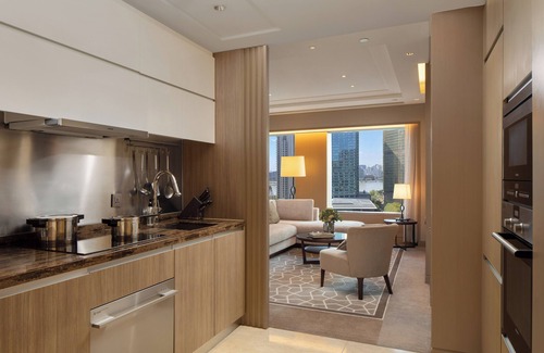 Downtown Shanghai Apartment | IFC Residence