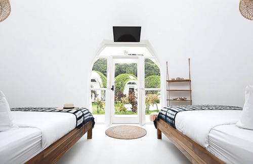 Manuel Antonio Hotel | Igloo Beach Lodge