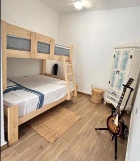 Mancora House | IGUANA HOUSE