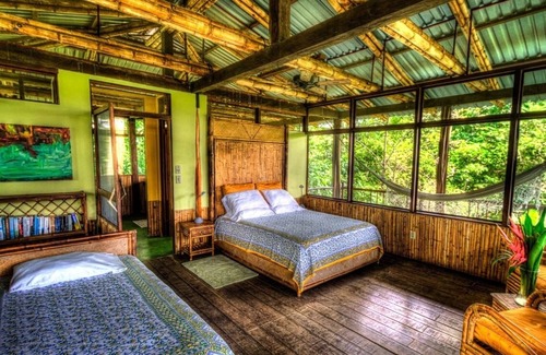 Puerto Jimenez Hotel | Iguana Lodge Beach Resort