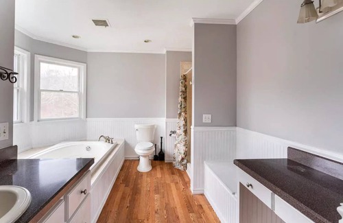 Putnam Valley House | @iHeartNYState 4BR. Hot Tub Jacuzzi Fireplace