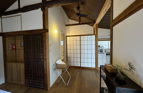 Kamiikebukuro Ski Chalet | Ikebukuro Nigo - Tokyo architectural small villa