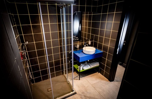Paceville Hotel | IKYK Hotel - IK Collection