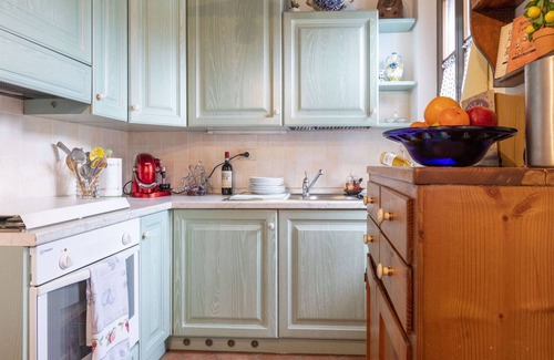 Cascine-La Croce Apartment | Il Borgo Apartment in Bientina