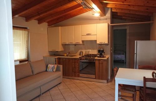 Puegnago del Garda Apartment | Il carpino bianco bilocale