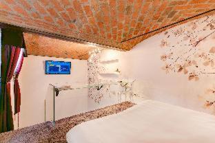Historic Center Hotel | Il Convento Dei Fiori Di Seta