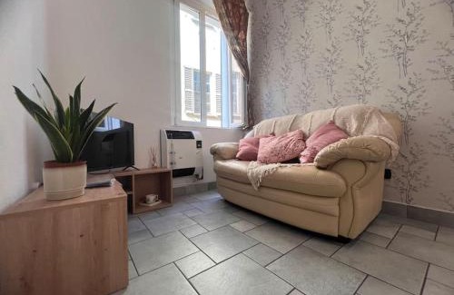 Aggregazione Rionale 1 Apartment | Il Cortiletto di Varese
