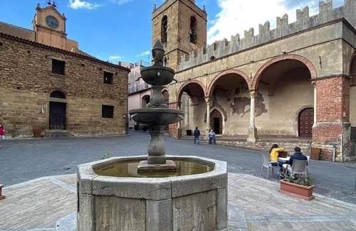 Castelbuono Apartment | Il Cortiletto