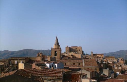 Castelbuono Apartment | Il Cortiletto
