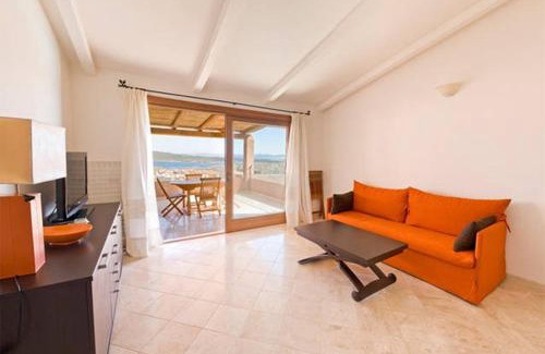 Porto Pozzo Apartment | Il Fiordo con favolosa vista mare