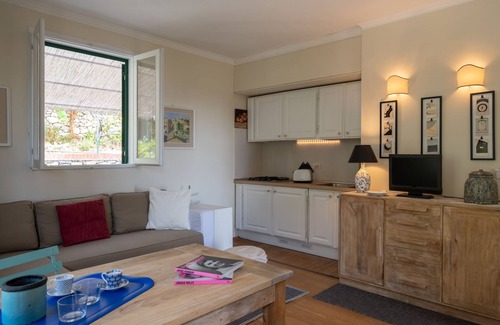 Latte Apartment | Il Nido di Ventimiglia (VMA288) by Interhome