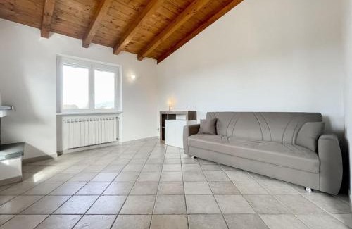 Capanne-Prato-Cinquale Boat Rental | Il Pettirosso Comfortable holiday residence