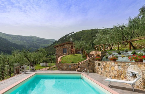 Vorno Villa | Il Podere - My Rental Homes