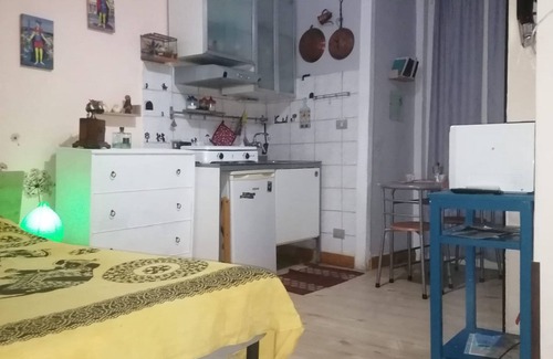 Quartieri Spagnoli Apartment | il Salotto Partenopeo
