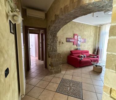 Old Town Apartment | Il Tortellino Quasi in Centro Elegant Apartment