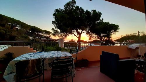 Biodola Apartment | Il tramonto sulla Biodola