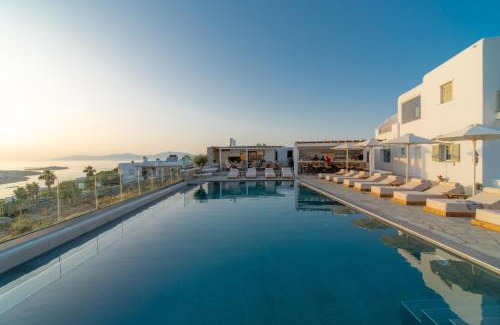 Glastros Hotel | IL Vento Suites