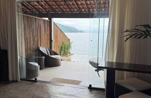 Praia de Aracatiba Hotel | Ilha Grande - Angra dos Reis RJ
