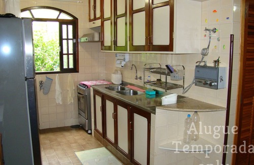 Ilha Grande House | Ilha Grande house comfortable 3 bedroom 50m from the best beach spot of Abraham