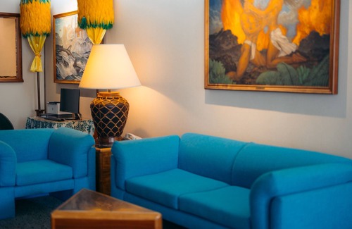 Waikiki Hotel | Ilima Hotel