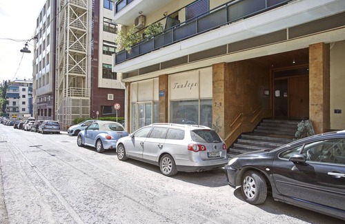 Ilisia House | Ilisia Park Contemporary 2BD Condo