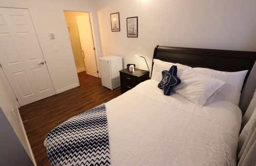 Cambridge Bay Bed & Breakfast | Illu B&B
