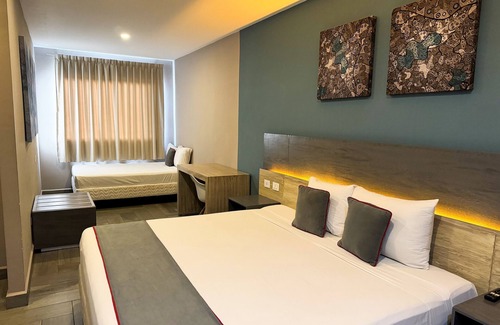 Centro Hotel | Illusion Xpress (Attraction Hotel Deluxe)