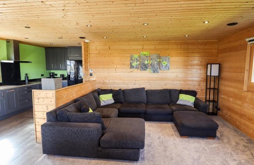 Louth House | iLodge Ultra