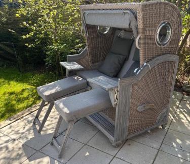 Eckernfoerde Apartment | Im Bademantel an den Strand mit Terrasse