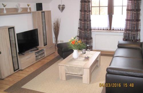 Schashagen Apartment | "Im Eichenhof" Whg 1 - idyllische Dorflage Nähe Grömitz! Jetzt mit WLAN!