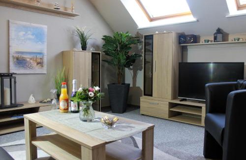 Schashagen Apartment | "Im Eichenhof" Whg 2 - idyllische Dorflage Nähe Grömitz! Jetzt mit WLAN!