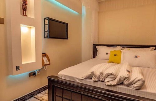 Kyengera Hotel | Imara Hotel