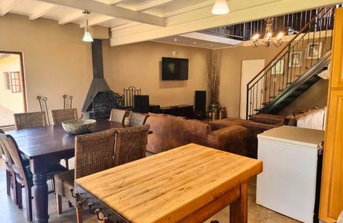 Magaliesberg House | Imbabali Retreat & Venue