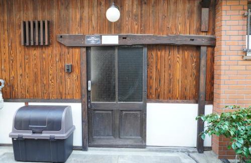 Tanimachi Apartment | iMeiji1907松屋宅 日本兩層公寓 松屋町站步行4分鐘 容納6人 1房1傳統和室 可自助入住