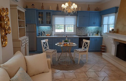 Apraos Villa | Imerolia beach villa in Kassiopi Corfu