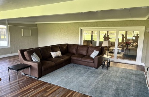Trailer Estates Villa | IMG Academies Golf Course Villa, 7 Miles to Beach