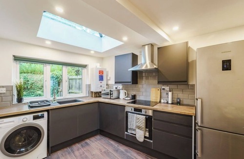 Moseley Apartment | Immaculate 1-Bed Apartment in Birmingham