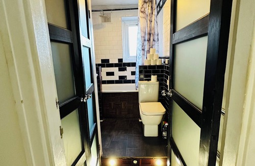 Angel Apartment | Immaculate 3-bed Apartment in London