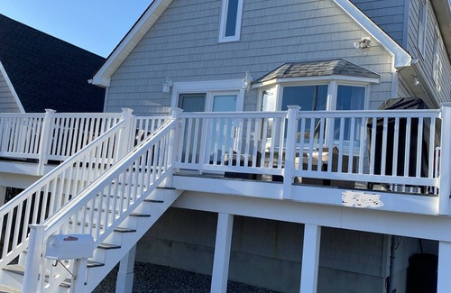 Manasquan House | Immaculate House Steps from Manasquan Beach