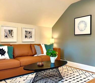 Hawthorne Apartment | Immaculate, Newly Renovated 1 Bedroom Apt Near NYC