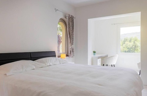 Locarno House | Immersi nella natura con accesso al fiume maggia