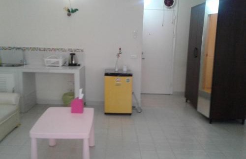 Ban Mai Apartment | IMPACT Challenger Muang Thong Thani Service Apartment