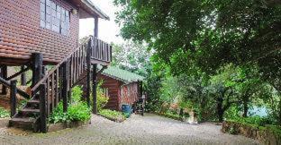 Hazyview House | Impala Niezel Lodge & Guest House