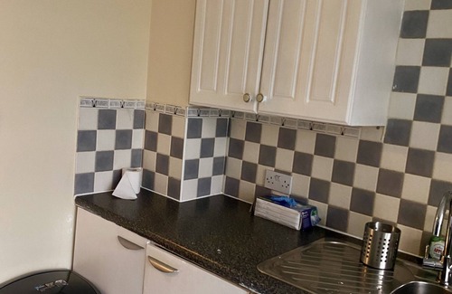 Thamesmead Apartment | Impeccable 2-Bed Apartment in London