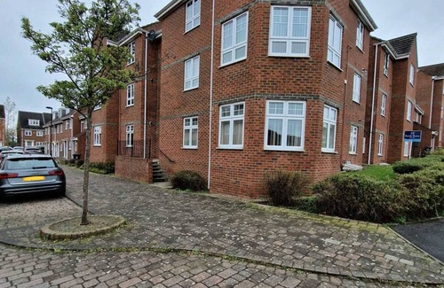 Newcastle-upon-Tyne Apartment | Impeccable 2-bed Apartment in Newcastle Upon Tyne